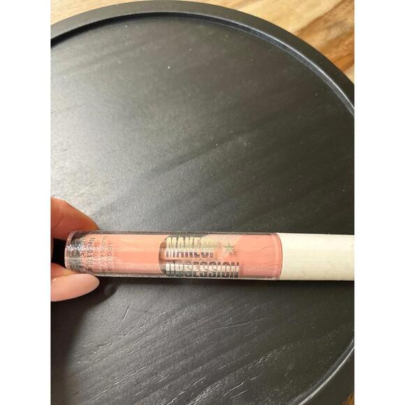 Makeup Bundle - Picture 4 of 4